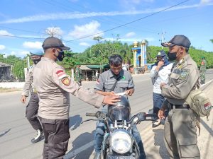Dalam Operasi Ketupat Seligi 2021, Pos Pam Polres Bintan Melakukan Pengecekan Kepada Masyarakat Yang Masuk ke Kabupaten Bintan