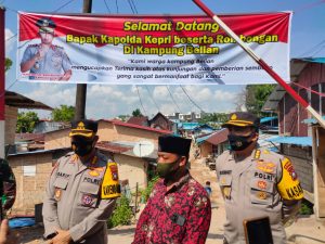 Polda Kepulauan Riau Salurkan 1.000 Paket Sembako di Masa PPKM Level 4