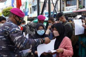 Hari Ketiga Kegiatan Vaksin Covid-19 di Poltekes, Antusias Masyarakat Masih Sangat Tinggi