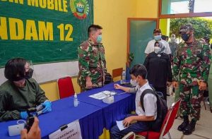 Walikota Tanjungpinang Rahma Bersama Korem 033/WP Tinjau Pelaksanaan Vaksinasi Gurindam 12