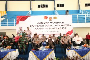 Serbuan Vaksinasi dan Bakti Sosial Akabri Angkatan 98 Nawahasta di Sport Hall UIB Batam