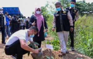 Rahma Walikota Tanjungpinang Harap Kesadaran dan Mengajak Masyarakat Ciptakan Lingkungan Bersih