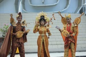 AKARI Kepri Mengangkat Budaya Daerah Dalam Event Jember Fashion Carnival 2021