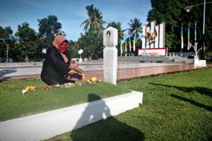 “Hari Pahlawan Nasional” Rahma Walikota Tanjungpinang : “Ziarah di Taman Makam Pahlawan Sebagai Penghormatan Untuk Pahlawan”