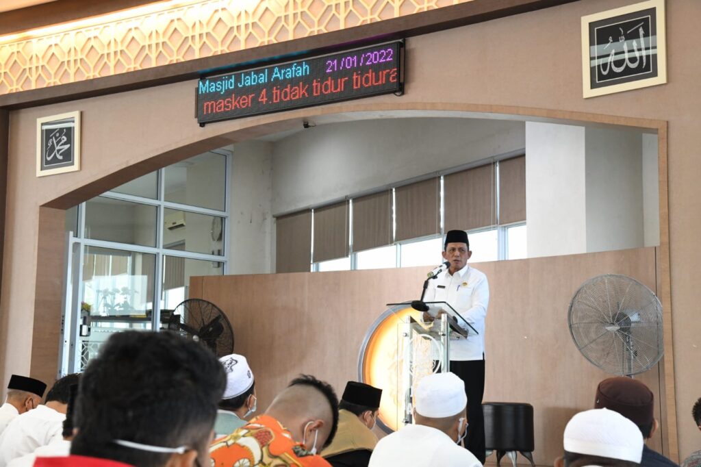 Menparekraf RI dan Gubernur Kepri Shalat Jumat di Masjid Jabal Arafah Batam, Gubernur Ansar Bertindak Sebagai Khatib