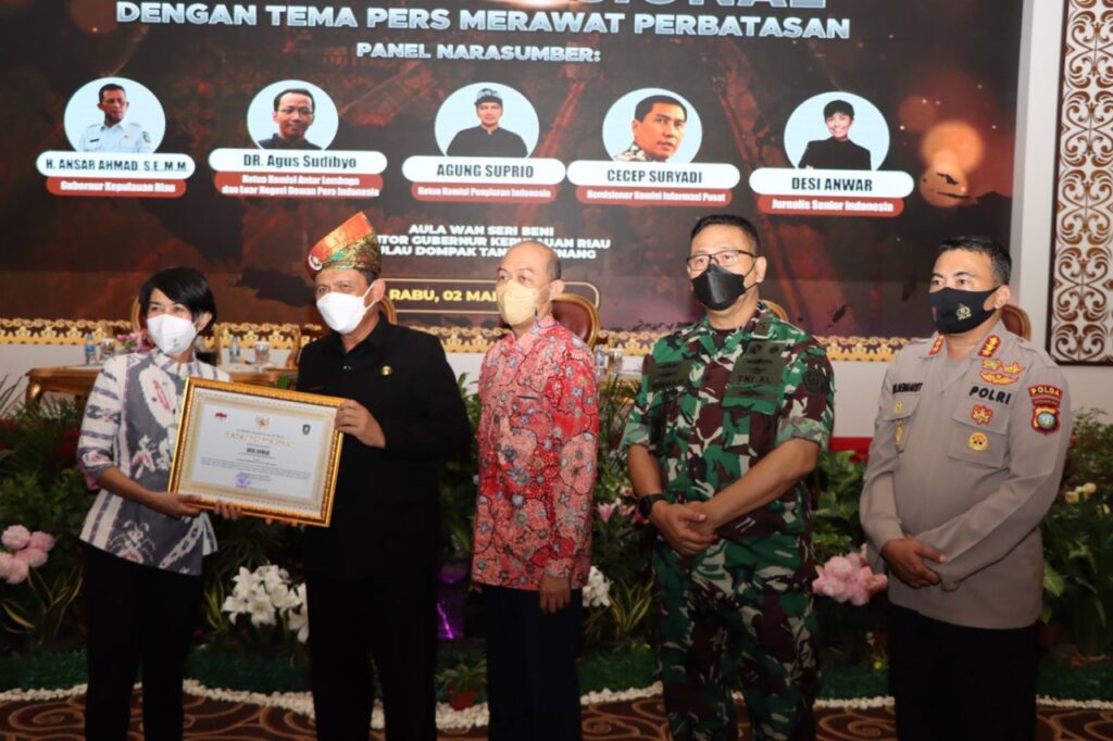 Kabid Humas POLDA KEPRI Hadiri Seminar Nasional Dengan Tema “Pers Merawat Perbatasan”