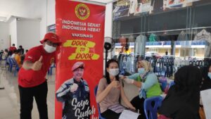 Pemerintah Telah Melonggarkan Perjalanan Mudik Tahun Ini, H-7 Idul Fitri Gerai Vaksinasi Massal Tetap Buka di Mall Kota Batam.