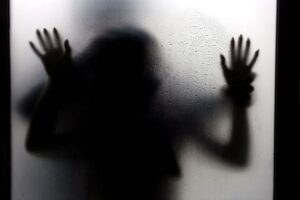 Menghancurkan Masa Depan Seorang Anak Perempuan!! Kasus Dugaan Pemerkosaan Segera Disidangkan, Anak Kades Mantang Baru Ditahan Kejaksaan.